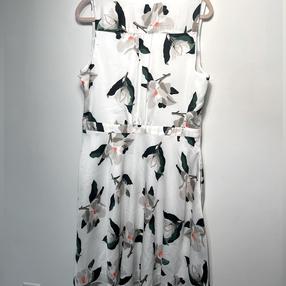 113. BNWT Banana Republic factory floral dress sz US 14 (Fits L) - Picture 4 of 9